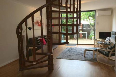 Barker Road - Australian Directory 6
