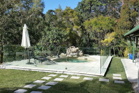 Stokers Lodge - Australian Directory 2