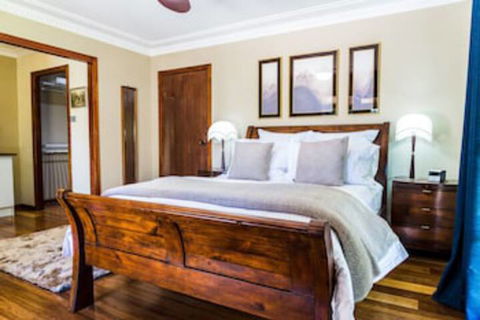 Stokers Lodge - Australian Directory 0