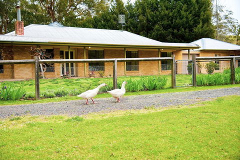 Farm Club Australia - Australian Directory 1