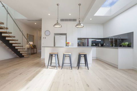 Boutique Stays Contempo - Australian Directory 3