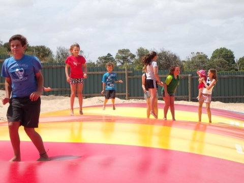 Elliston Waterloo Bay Tourist Park - Australian Directory 3