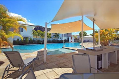 Coolum Villas - Australian Directory 5