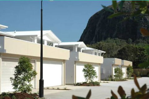 Coolum Villas - Australian Directory 7