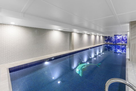 Meriton Suites North Sydney - Australian Directory 2