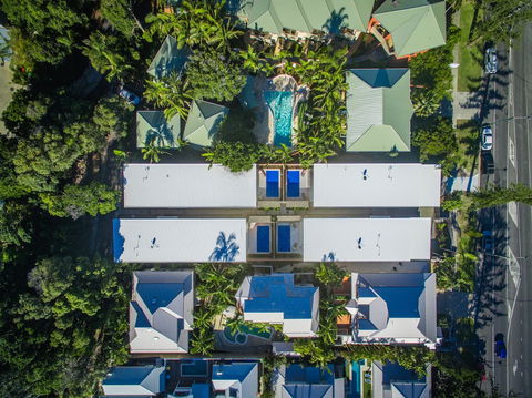 A PERFECT STAY - KoKo's Beach Houses 1 And 2 - Australian Directory 5