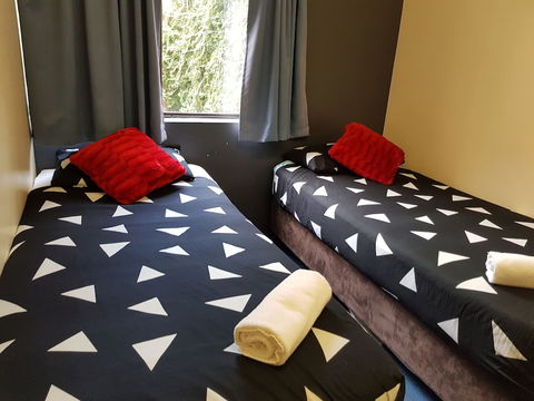 Perth City Apartment Hotel - Australian Directory 6