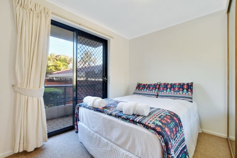 La Mer Apartments - Australian Directory 4