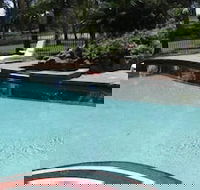 Charbonnier Motor Inn - Australian Directory