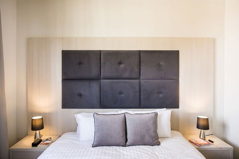 Zappeion Apartments - Australian Directory 4