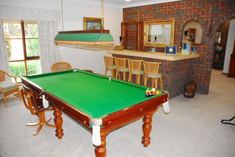 Gaerwood B & B - Australian Directory 3
