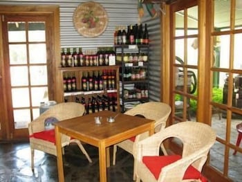 Stone Hut Cottage - Australian Directory 1