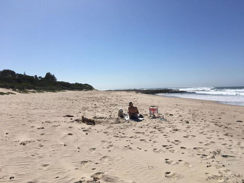 SHELLHARBOUR BEACH COTTAGE 1 Minute Walk To Beach Flags In Summer - Australian Directory 1