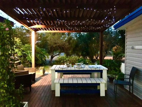 SHELLHARBOUR BEACH COTTAGE 1 Minute Walk To Beach Flags In Summer - Australian Directory 6