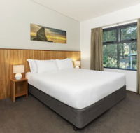 Eight Willows Retreat - Australian Directory