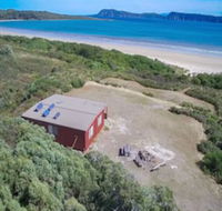 Cloudy Bay Cabin - Australian Directory