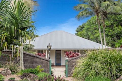 A PERFECT STAY - Cavvanbah Seaside Cottage - Australian Directory 0