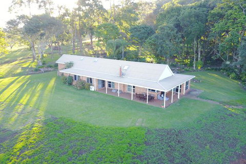 Maleny Orchard - Australian Directory 1