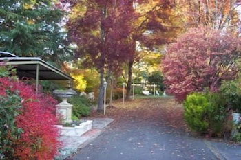 View Hill Holiday Units - Australian Directory 5