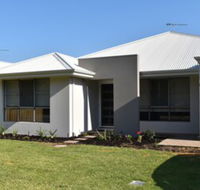 Beachwood House Broadwater - Australian Directory