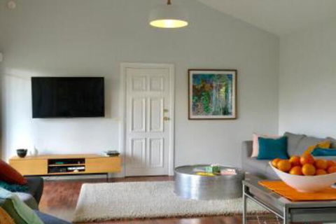 Stoney Creek Retreat - Australian Directory 1
