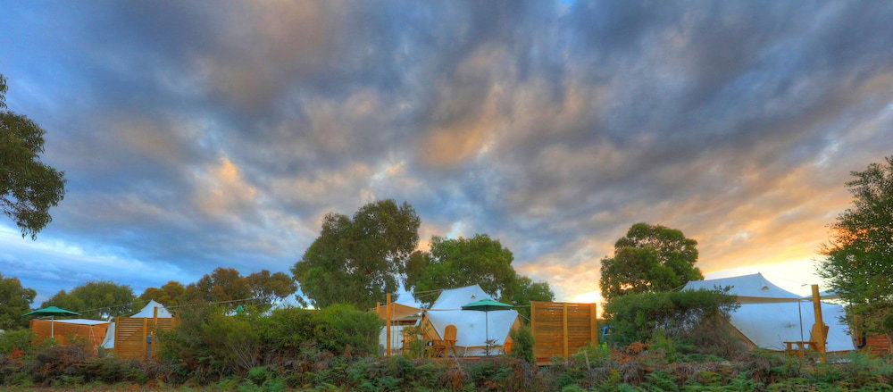 Four Mile Beach TAS Australian Directory