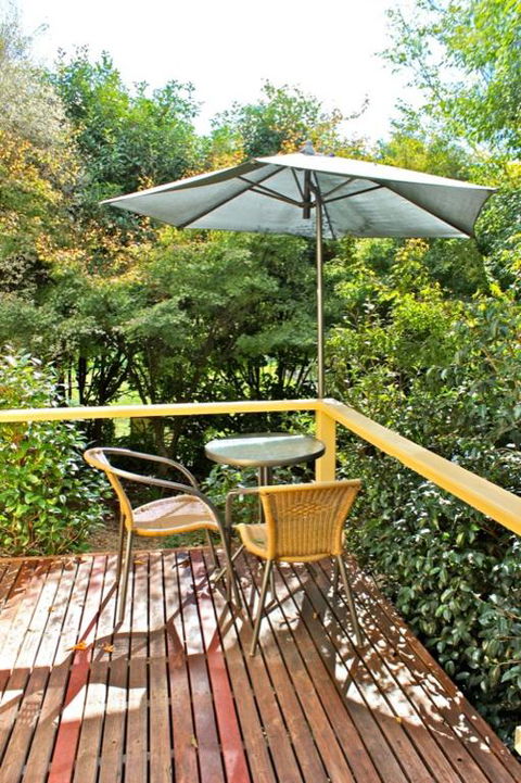 Autumn Leaf Cottage 1 - Australian Directory 6