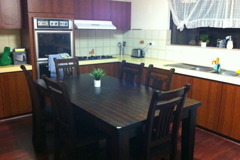 Perth Stadium Homestay - Australian Directory 5