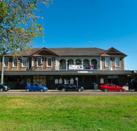 Swansea Hotel - Australian Directory