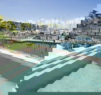 Blue on Blue Apartment 914 - Australian Directory