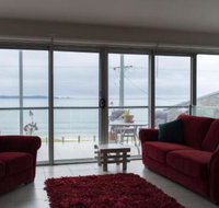 Caseys Beach Retreat