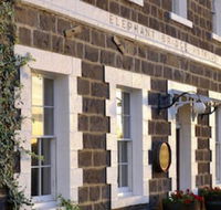 Elephant Bridge Hotel - Australian Directory