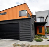 Redbill Drive House - Australian Directory