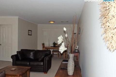 Fairways Bed & Breakfast At Jerilderie - Australian Directory 4