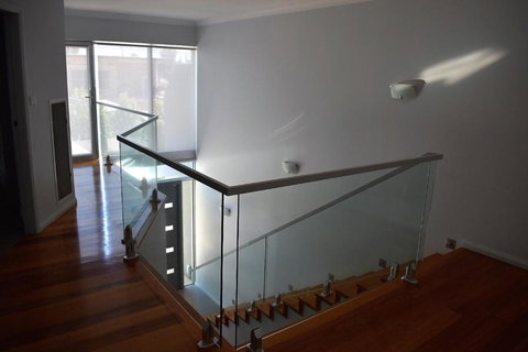 Griffith Prestige Apartments - Australian Directory 3