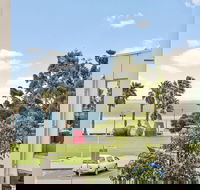 Edgewater 108 - Australian Directory