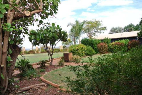 Samson Beach Chalets - Australian Directory 3