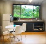 Avoca Beach  Bush - Australian Directory