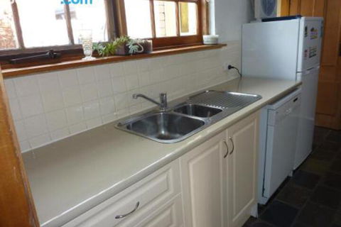 Eliza Cottage - Australian Directory 4