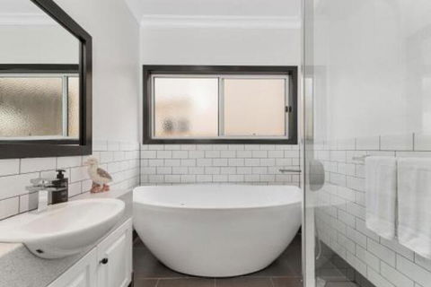 Art House - Australian Directory 2