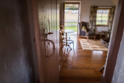 The Barracks Tocal - Australian Directory 4