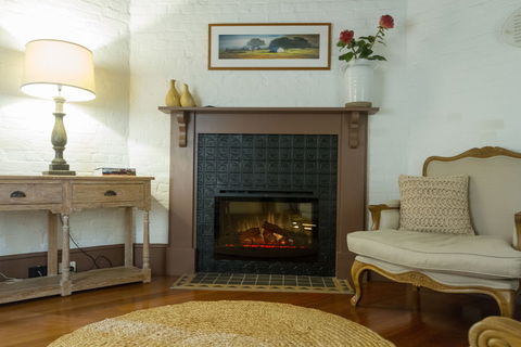 The Barracks Tocal - Australian Directory 1