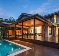 Trito Oceans Edge Luxury House - Australian Directory