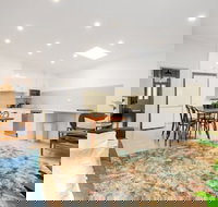 BOUTIQUE STAYS - Carlton Terrace - Australian Directory