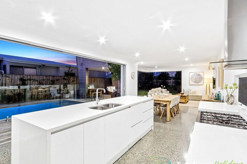 Luxe House Tweed Coast Holidays Ã‚ - Australian Directory 3