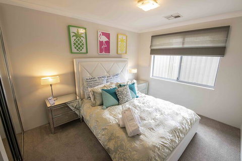 Magnificent Beach Retreat - Australian Directory 7