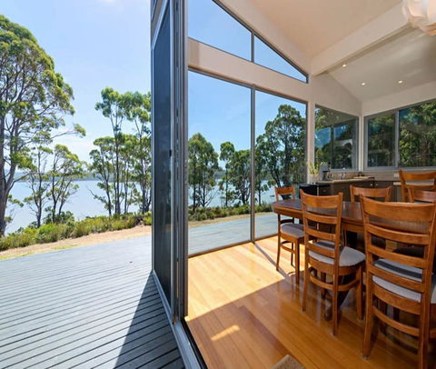 Cloudy Bay Lagoon Estate - Australian Directory 0