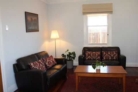 Vineyard Cottage At Upper Reach Winery - Australian Directory 3