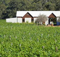 Vineyard Cottage at Upper Reach Winery - Australian Directory
