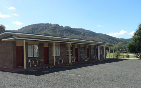 Murrurundi Motel - Australian Directory 1